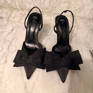 Zara Black Women's Heels with Bow Accent